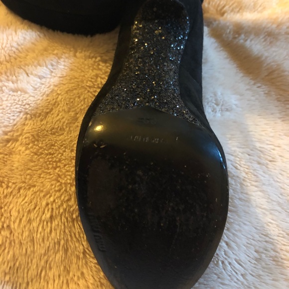 Practically New Miu Miu Nero suede peep toe heel - Picture 4 of 5